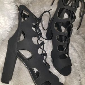 Black like my soul heels
